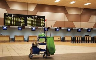 Limpieza en aeropuertos con eligroup